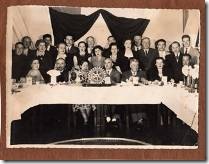 Una de las primeras fotografías de una reunión de camaradería del Rotary Club Collipulli, a pocos meses de su fundación. (Foto Museo Radio Viaducto)
