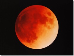 Esta noche se podrá ver eclipse de "Luna roja" en Chile