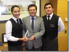 Alumnos de INACAP Temuco obtienen 1er lugar en IV° Concurso Nacional de Excelencia en el Servicio