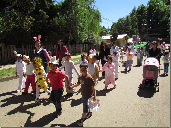 Con desfile es celebrado la semana del párvulo en Curarrehue