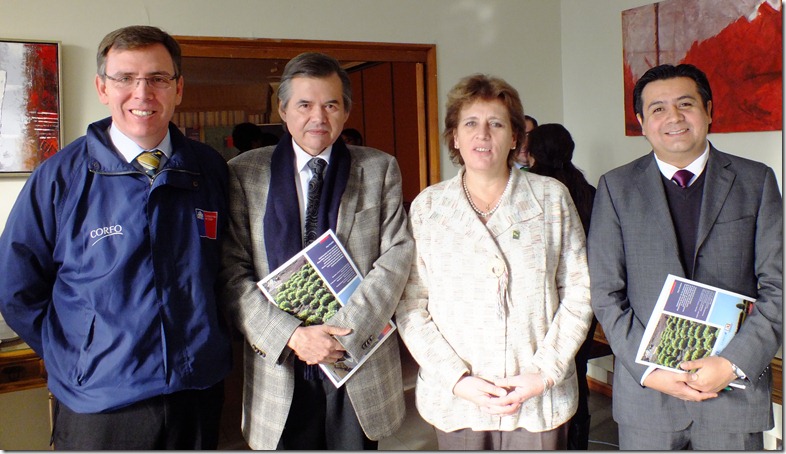 José Luis Velasco de Corfo, Sergio Bravo de la Ufro, Elizabeth Kehr de INIA y Odin Vallejos Seremi de Agricultura