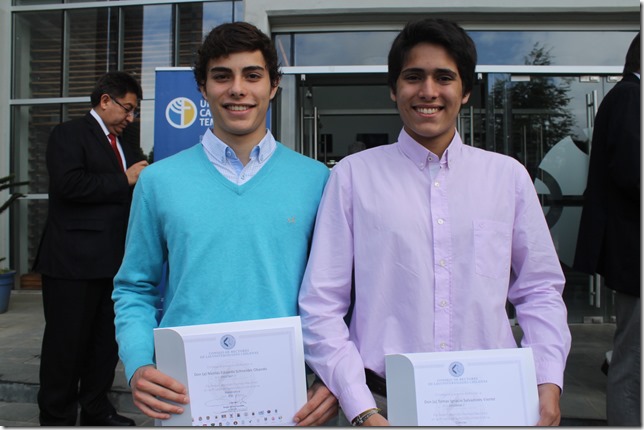 Nicolas Schneider y Tomas Salvadores, puntajes nacionales Colegio Alemán de Temuco