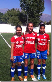 seleccionadas U17 2015 - Dep Temuco (1) Cony Marin, Ambar riquelme y Javiera Paillan