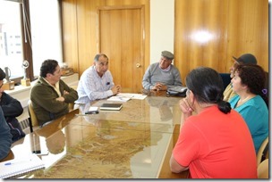 Reunión para abordar situación de Puente Huilio se realizó en Dirección Regional de Vialidad  (3)