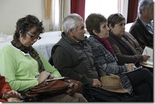 FOTO atención médica adultos mayores