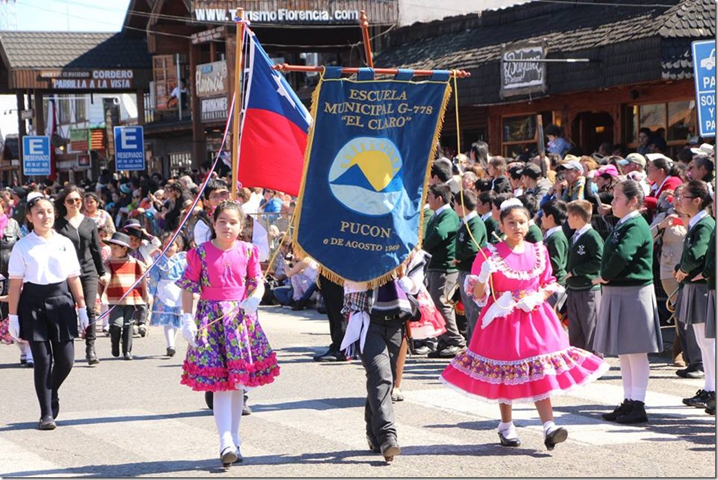 FOTO desfile patriótico 10