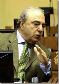 Rene Manuel Garcia en sala