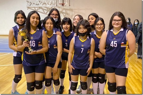 VOLEIBOL COLEGIO MONTESSORI