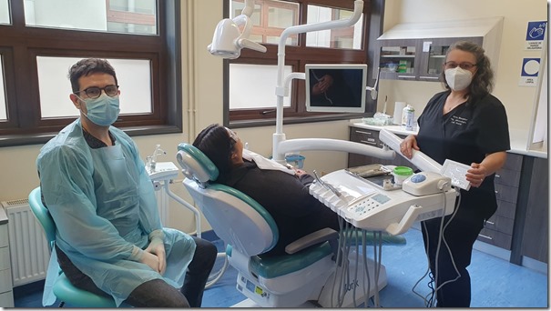 Primeras atenciones dentales en hospital Makewe