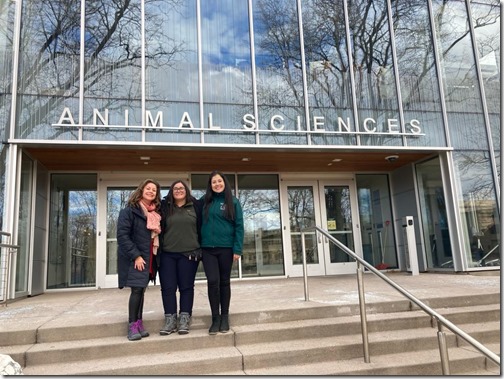 DOCENTE MEDICINA VETERINARIA UST TEMUCO DESTACA EN EVENTO INTERNACIONAL DE SALUD ANIMAL (1)