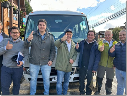 Inauguran bus escolar para 90 estudiantes en Palguín