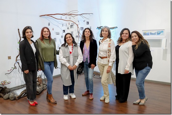 Exposición colectiva celebra el arte femenino en Liquen, Villarrica