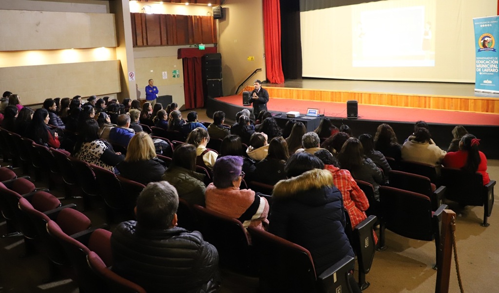Profesores jefes de Lautaro se capacitan en jornada de fortalecimiento