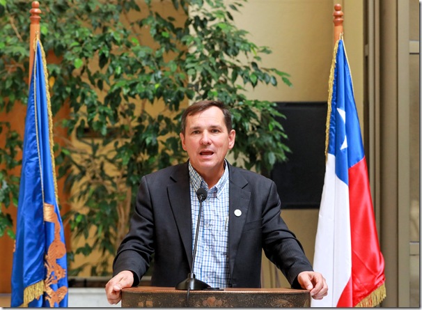 DIPUTADO RATHGEB LOCOMOCIÓN