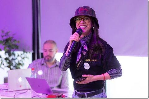 Karla Melo fue diagnosticada este año con cáncer de mama y se ha dedicado a apoyar a otras mujeres con esta patología