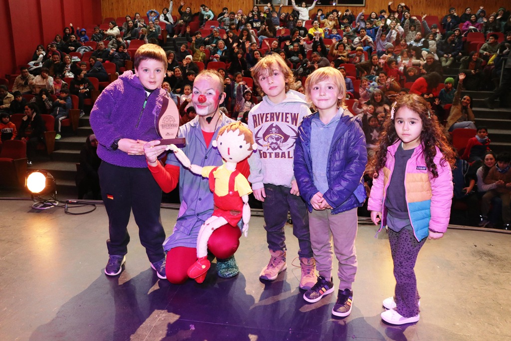 Villarrica da vida al invierno con la cuarta versión del Festival de Títeres “Titiritando”: Un panorama imperdible para toda la familia