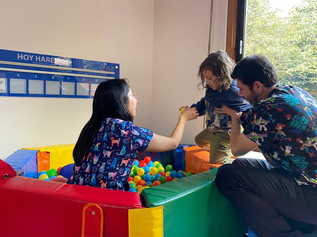 Centro de Neurodesarrollo evidencia avances significativos en sus primeros meses