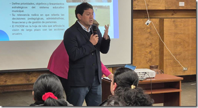 Jornada de Trabajo PADEM 2026 en Biblioteca Municipal Lautaro