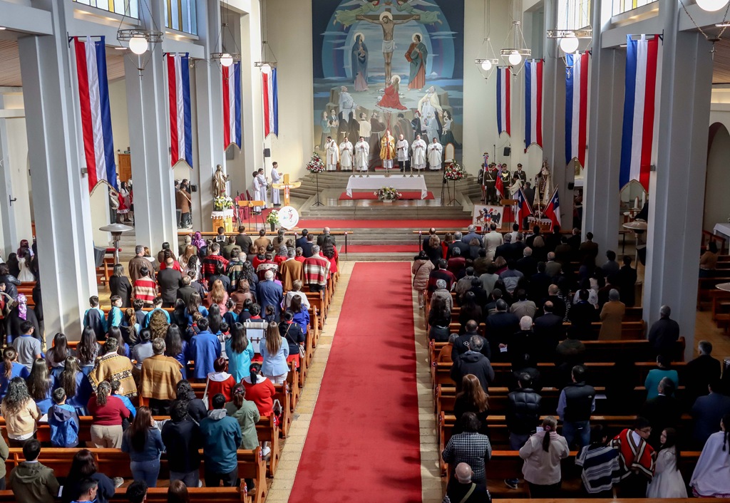 Te Deum de Fiestas Patrias en Villarrica destaca oración por la patria y unión