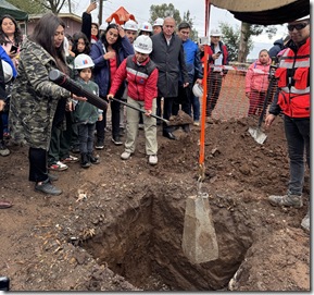 instalacioìn primera piedra Escuela Mollulco