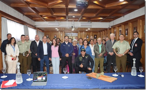 photo_4940749907547589457_y