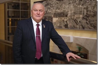 multimedia.normal.b7f3c8ebcc06f564.RGlwdXRhZG8gTWlndWVsIEJlY2tlcl9ub3JtYWwud2VicA==