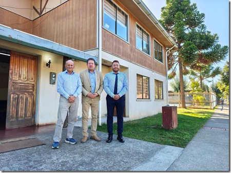 Alcalde Leonelli directivos viaje a Italia