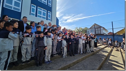 Corte cinta mejoramiento Esc. Villa Carolina inauguraci&oacute;n a&ntilde;o escolar 2026