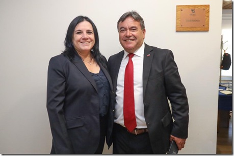 diputado Juan Carlos Beltr&aacute;n y minisrtra Steinert