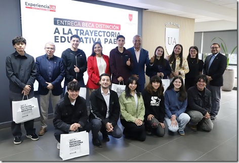 FOTO entrega beca dte 1