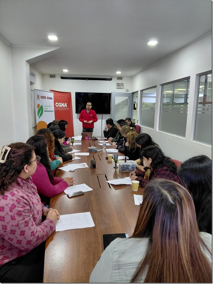 VISITA EMPRENDEDORES VICTORIA 2