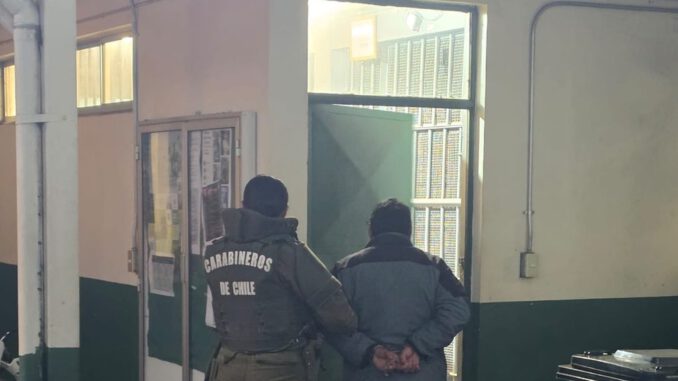 Personal de Carabineros realizando diligencias policiales en la zona de la Araucanía