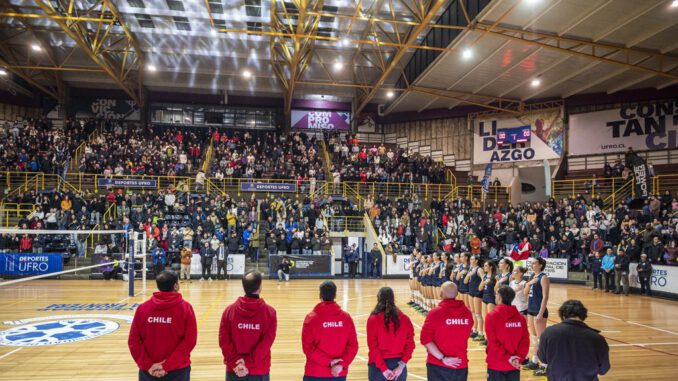 Partidos de voleibol femenino internacional en el Gimnasio Olímpico de la Universidad de La Frontera