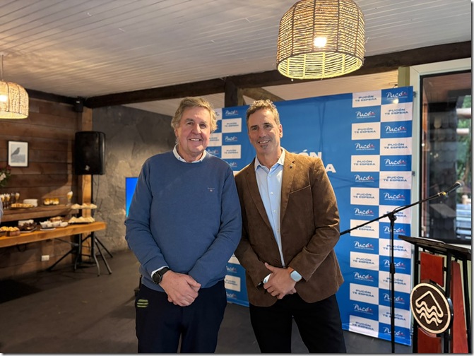 Jorge Quezada, gte. Gral Termas Huife y Eugenio Benavente, Pte. Cámara Turismo Pucón 
