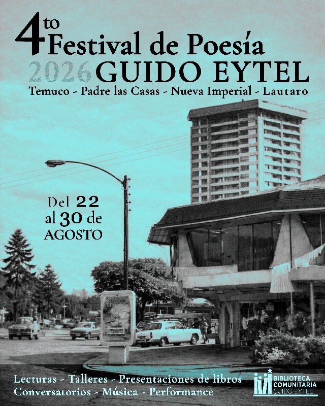 Escritores y poetas participando en un encuentro literario en el sur de Chile