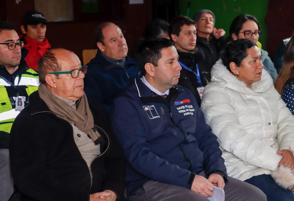 Obras de construcción del nuevo sistema de agua potable rural en Ñancul para mejorar el suministro
