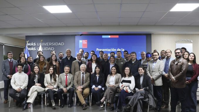 Ministra de Ciencia junto a autoridades en la presentación de la Mesa Regional de Innovación en la Universidad Autónoma de Chile