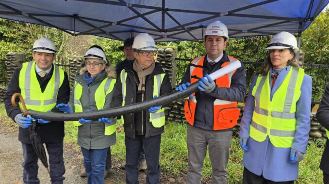 Ceremonia de inicio de obras del sistema de agua potable rural en Ñancul con autoridades y vecinos