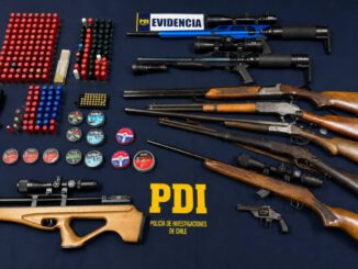 Arsenal de armas y municiones incautado por la PDI en un predio rural de Los Sauces.