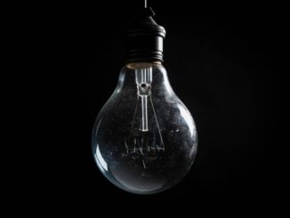 Vecinos de Villa El Retiro en Temuco protestan por la falta de luz y agua potable tras prolongado corte.