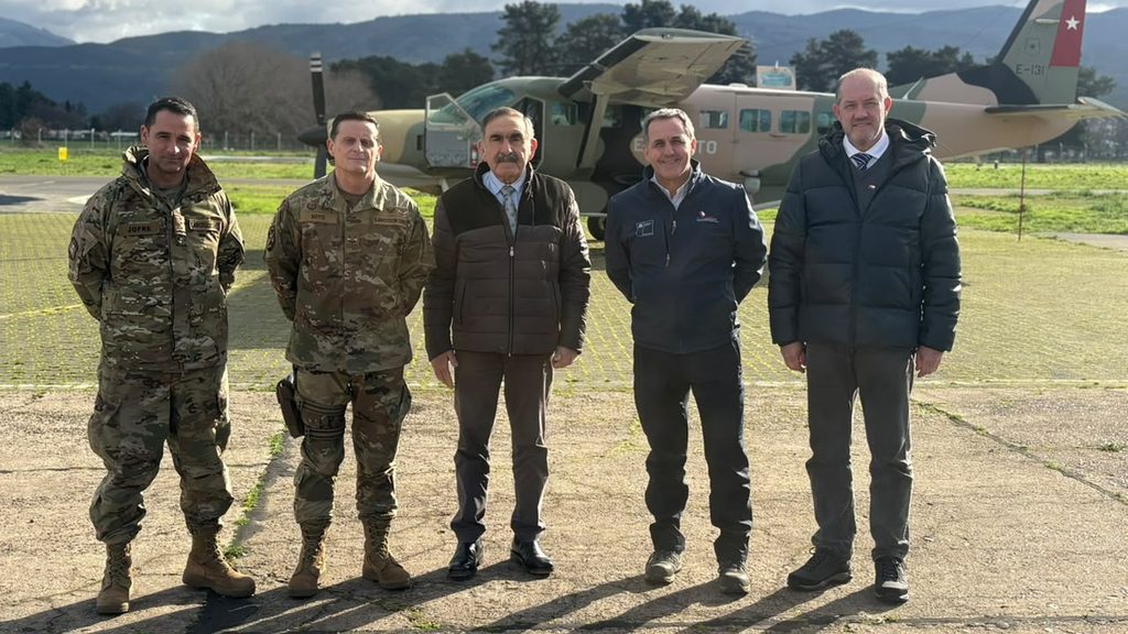 Autoridades chilenas realizan sobrevuelo en La Araucanía para evaluar los daños agrícolas causados por fuertes lluvias