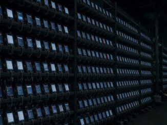 Fernando Cerimedo y la controversia por el uso de granjas de bots en las elecciones presidenciales de Chile 2025