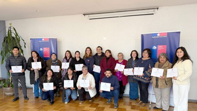 Ceremonia de entrega de subsidios CONADI a emprendedores mapuches en Temuco