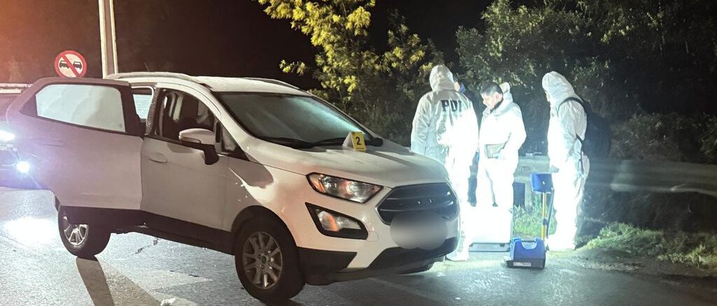 Patrulla de Carabineros en el lugar donde ocurrió el procedimiento policial en Padre Las Casas