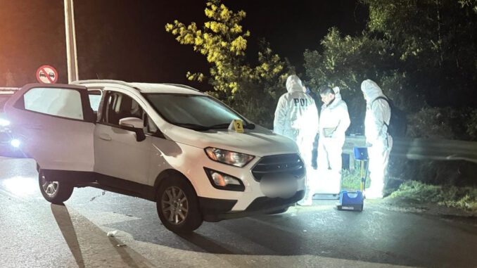 Patrulla de Carabineros en el lugar donde ocurrió el procedimiento policial en Padre Las Casas