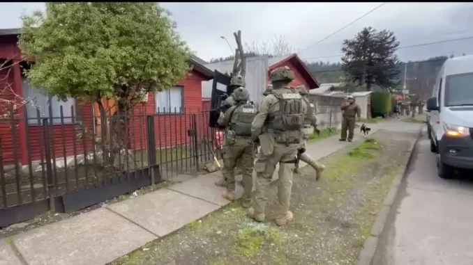 Fachada del Juzgado de Garantía de Temuco durante audiencia de formalización
