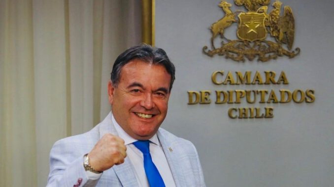 El diputado Juan Carlos Beltrán declara sobre la importancia del decreto de emergencia agrícola para La Araucanía.