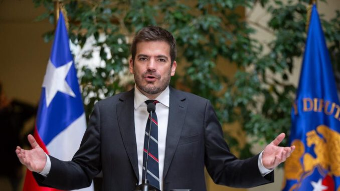 El diputado José Montalva expresa su preocupación por la falta de transparencia en el Gobierno respecto a los test de drogas en altos cargos.
