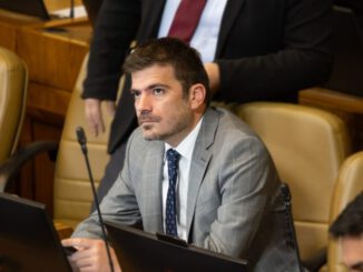 Diputado José Montalva exponiendo sobre la escasez de pellet en La Araucanía