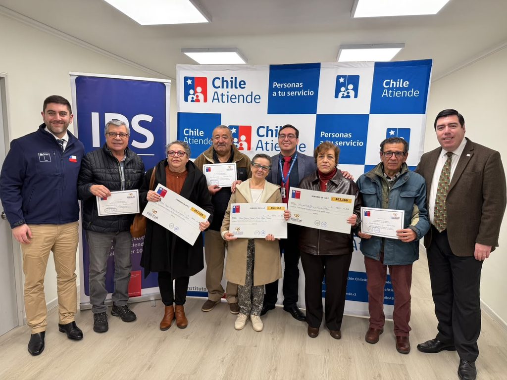 Autoridades regionales celebran el 15 aniversario del Bono Bodas de Oro con matrimonios de La Araucanía